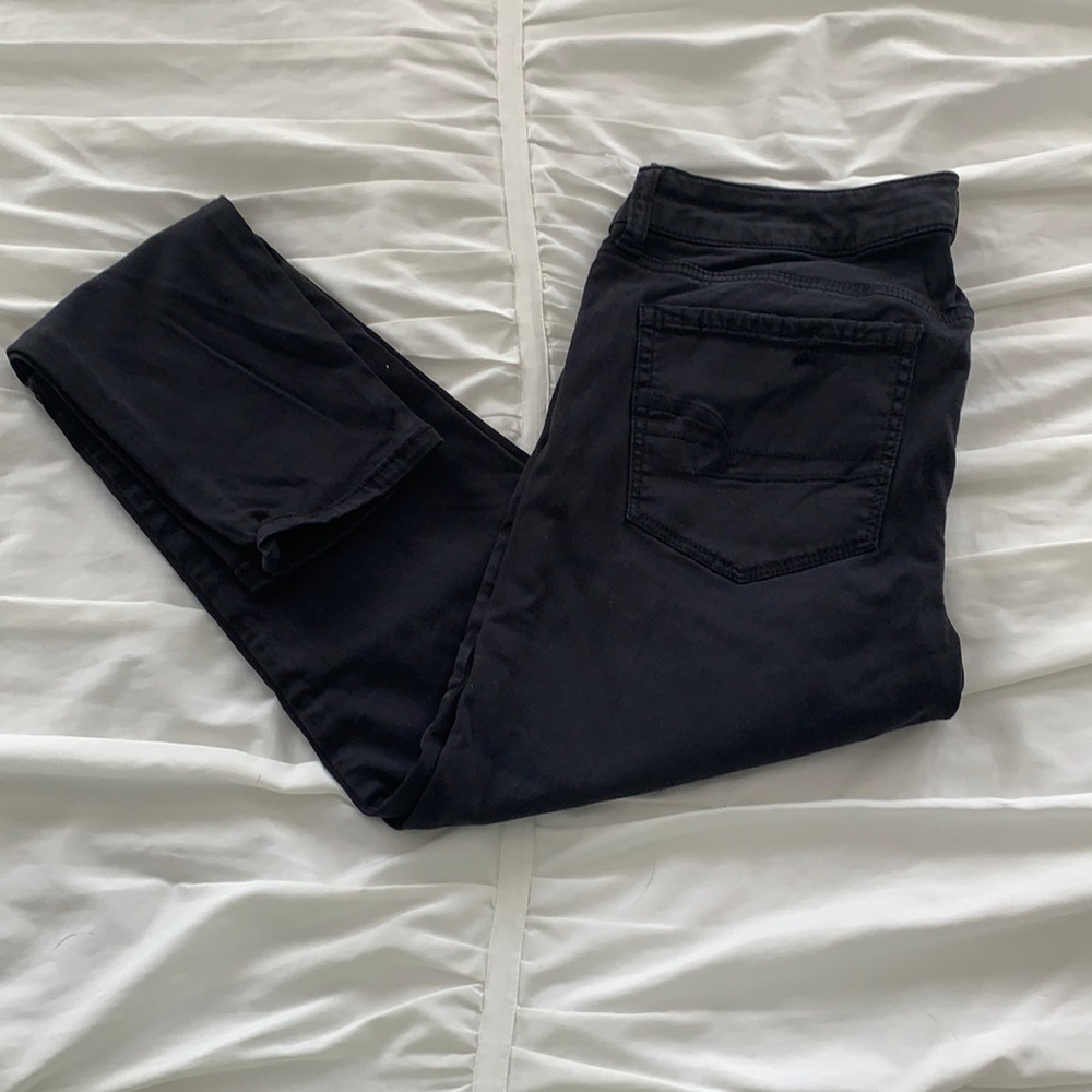 AE mid rise Stretch Black Jean